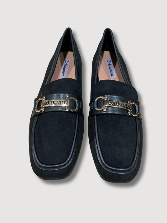 Mocassino in ecocamoscio con fibbia dorata - nero