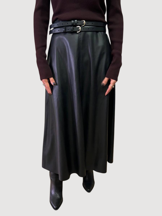 KONTATTO - Longuette in ecopelle nera morbida a trapezio