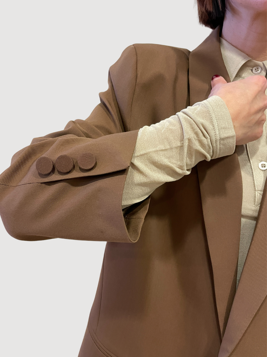 VICOLO - Giacca over a un bottone con spilla a fiore rimovibile cacao