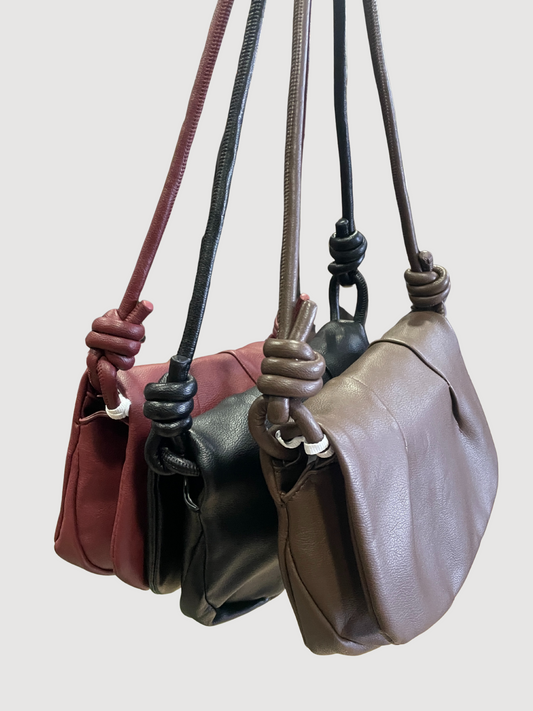 Borsa nera in ecopelle con manico o tracolla - più colori