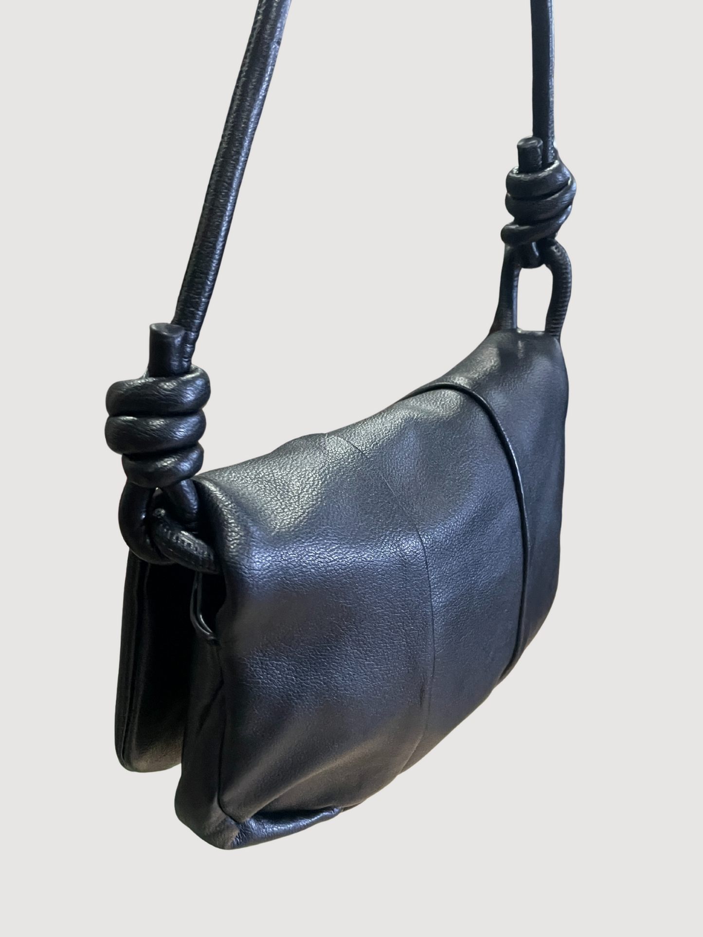 Borsa nera in ecopelle con manico o tracolla - più colori