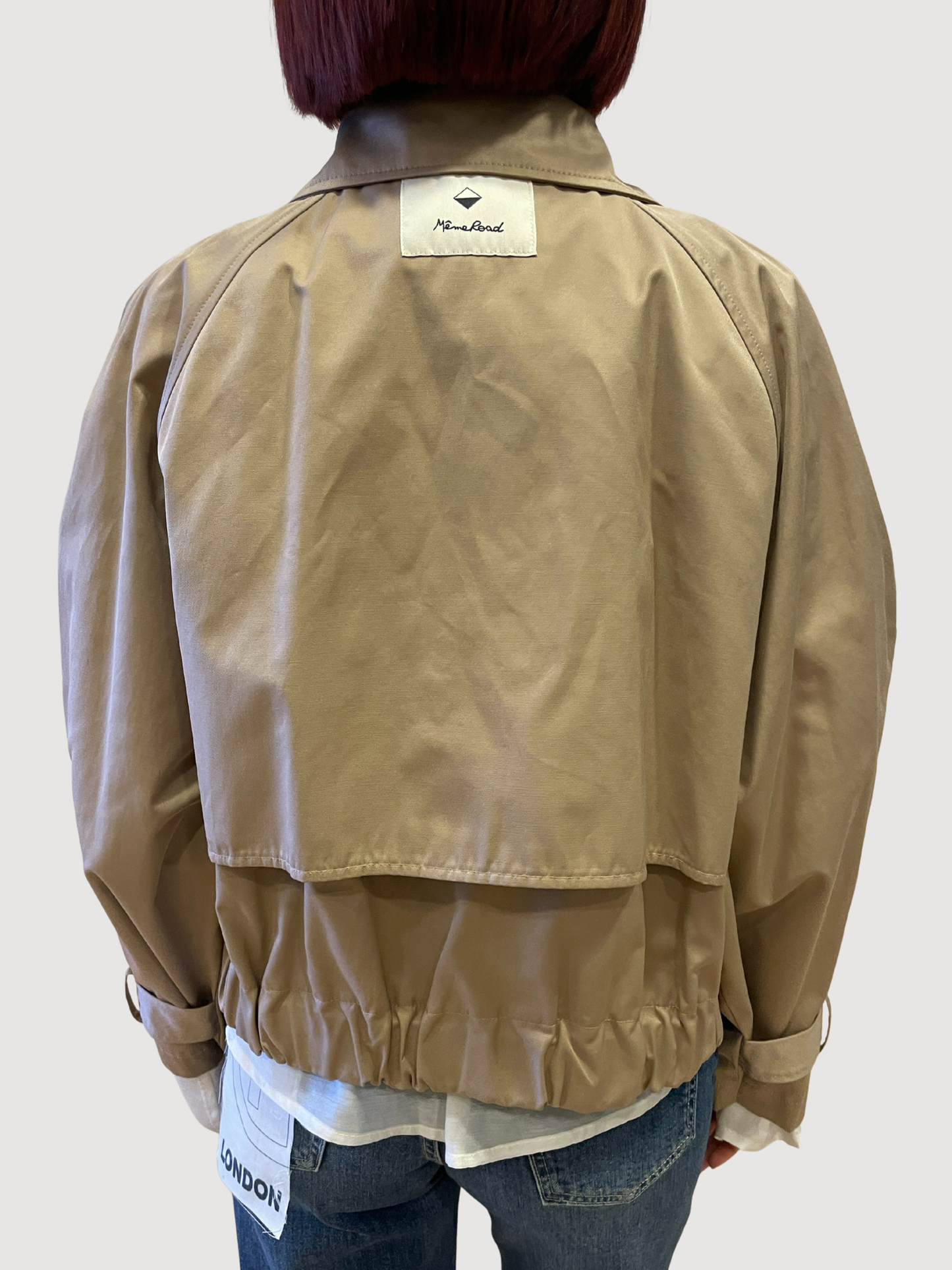 MEME ROAD - Trench corto a doppiopetto con arricciatura