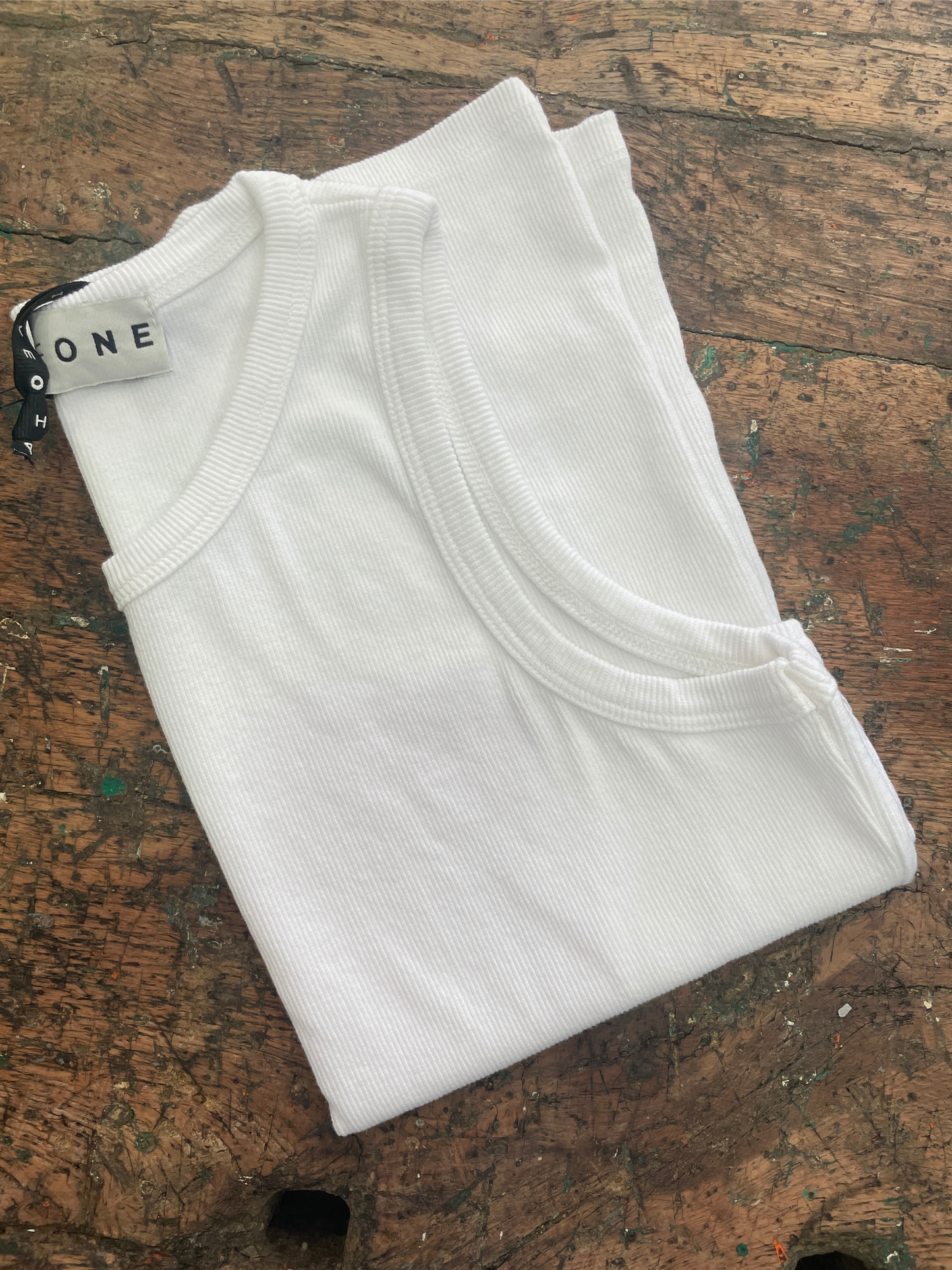 HAVEONE - Canotta a costine con scollo all'americana - più colori