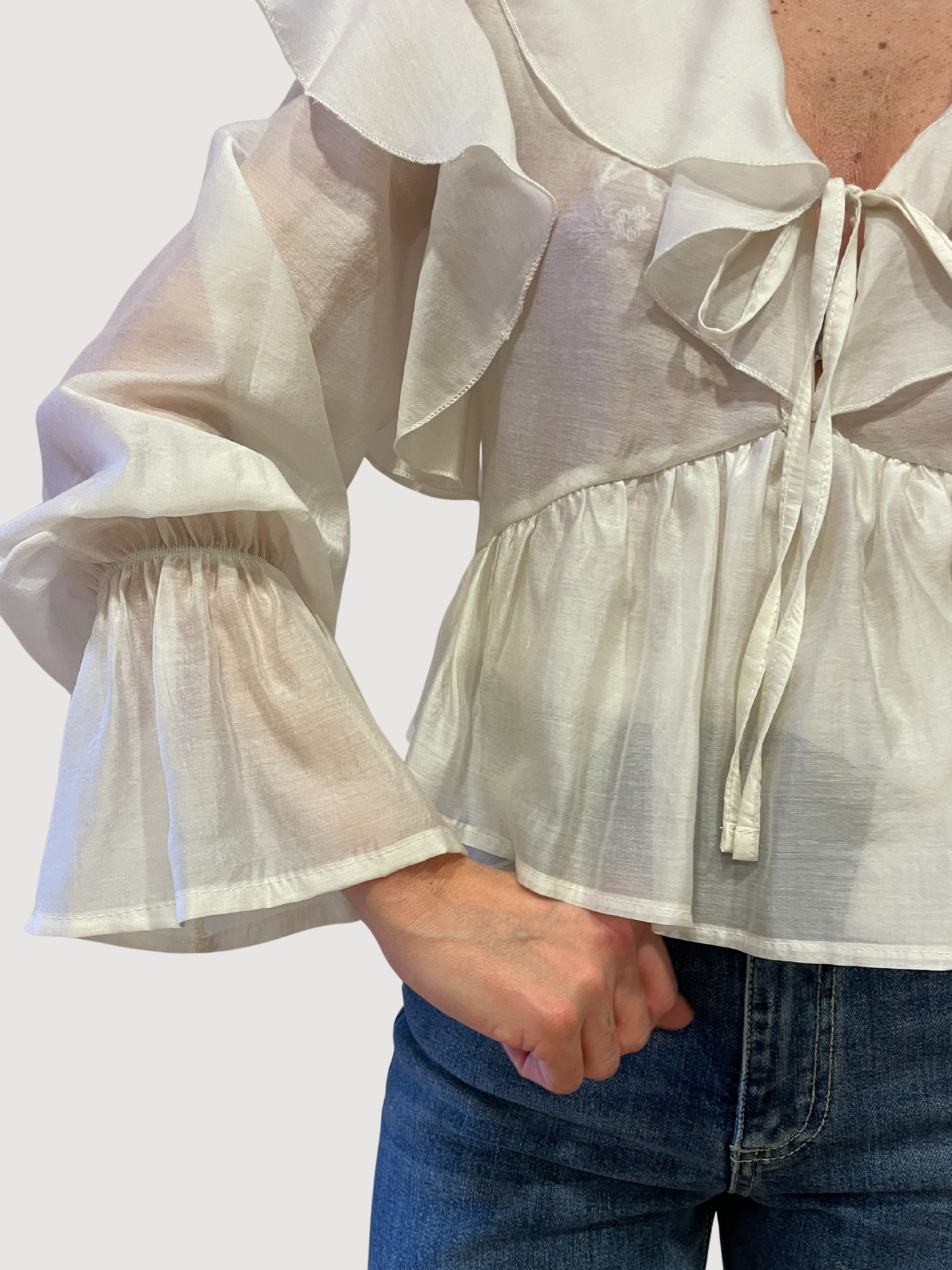 MEME ROAD - Camicia burro con volant e laccetto