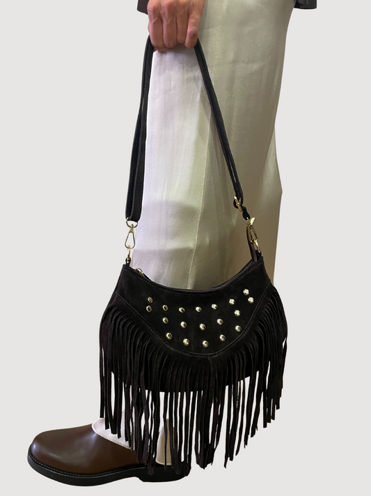 Borsa in pelle con borchie e frange - più colori