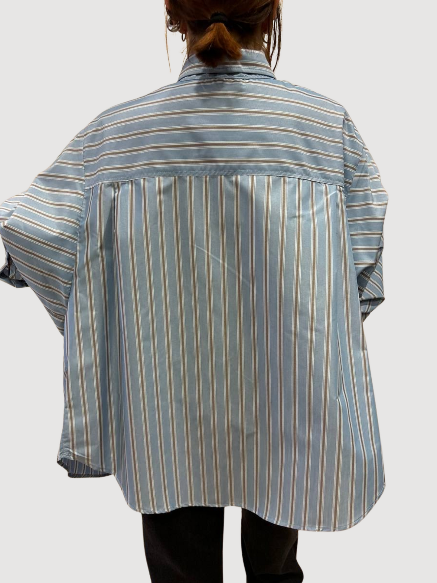 VICOLO - Camicia over azzurra a righe cioccolato