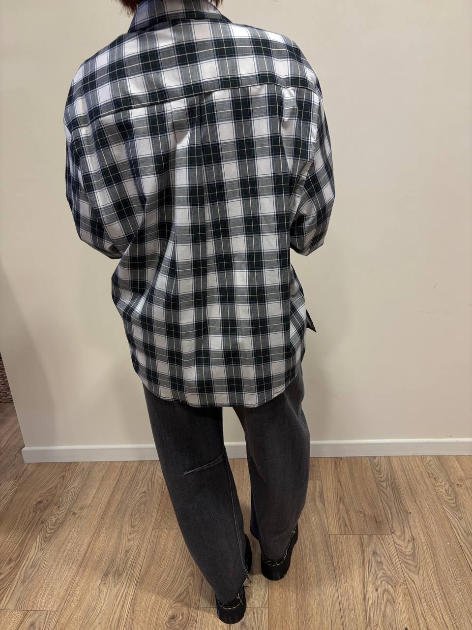 HAVEONE - Camicia in cotone oversize a quadri verde e contrasto nero e bianco