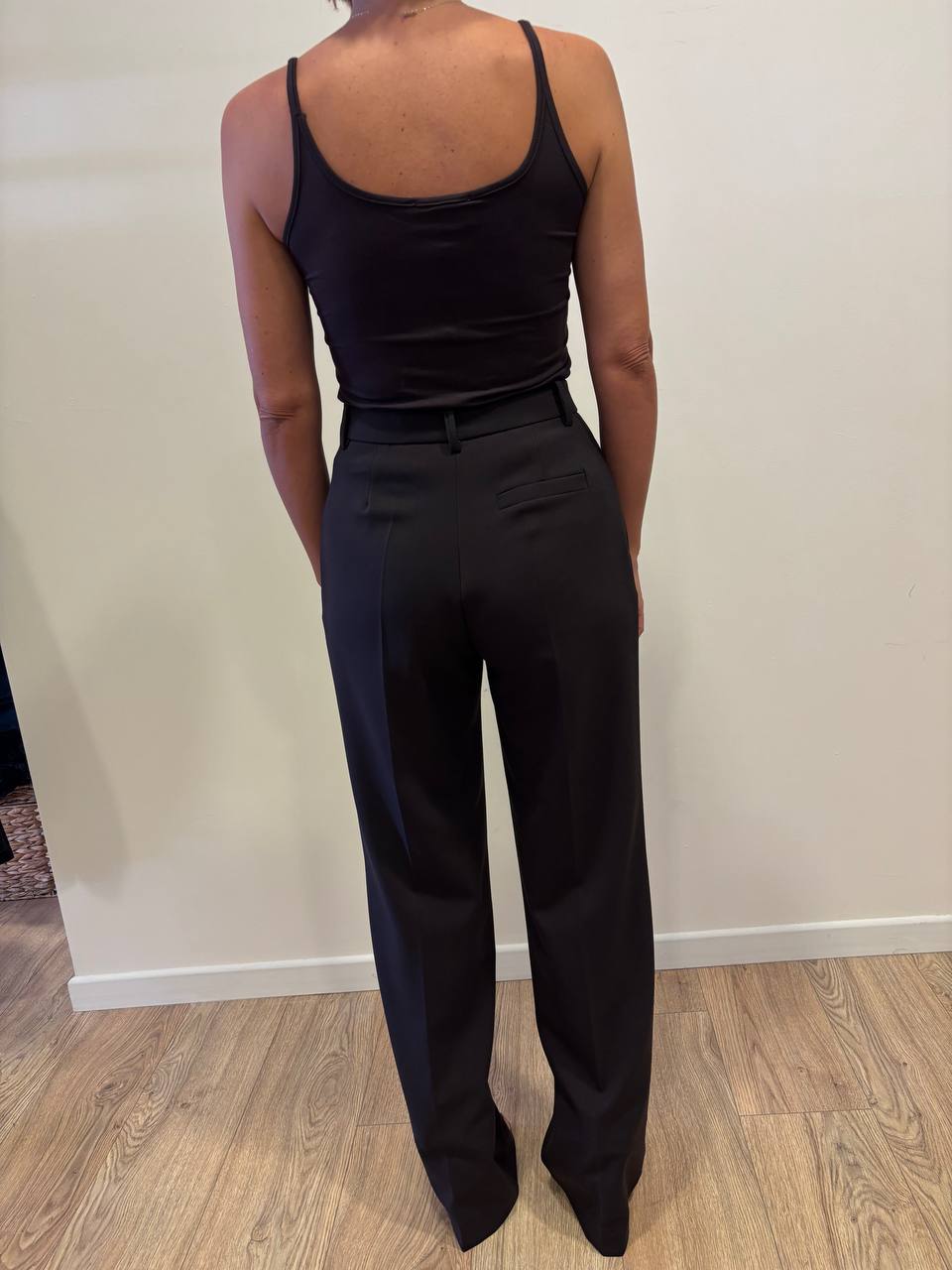 KAOS - Pantalone a gamba dritta in jersey con pinces color moro