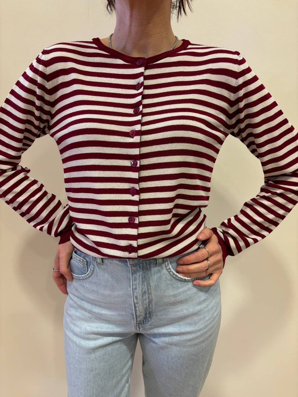 KONTATTO - Maglia a righe sangria e burro con bottoni