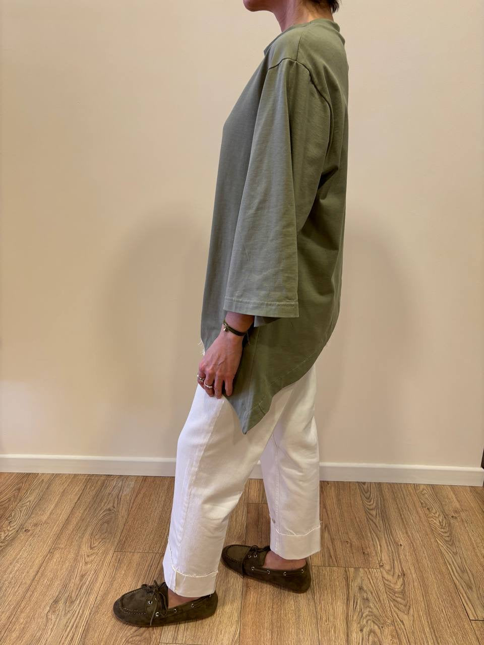 HAVEONE - Jeans Mandy burro elasticizzato con dettaglio risvolto