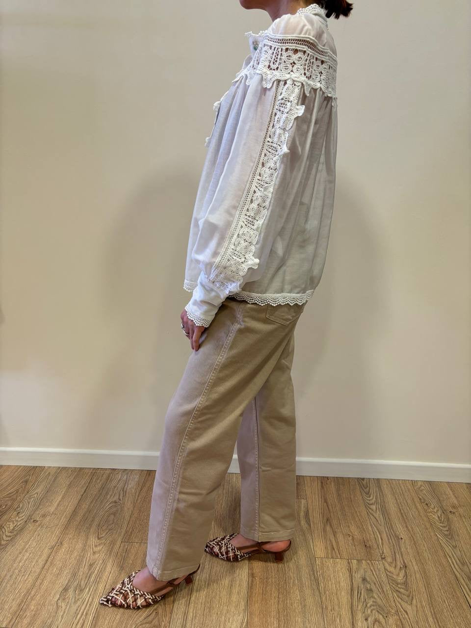 SOUVENIR - Camicia bianca in mussola di cotone e seta con dettaglio pizzo