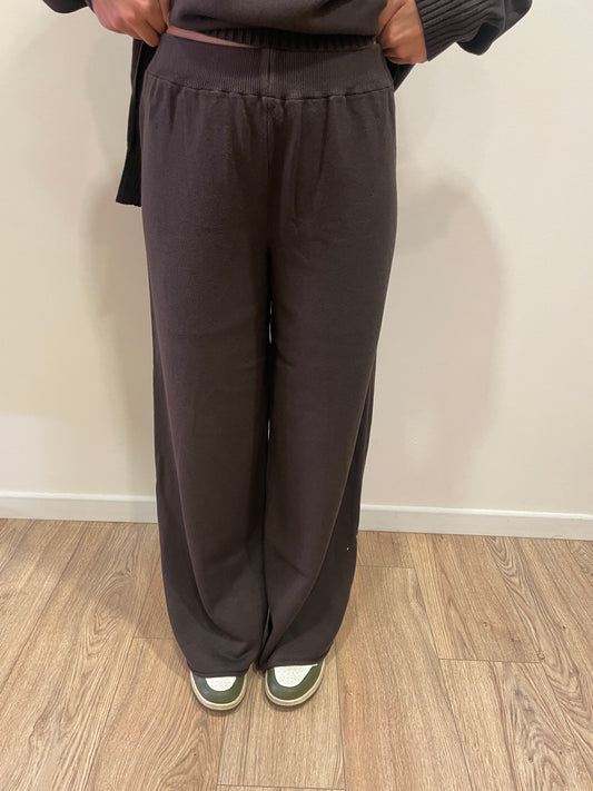 SUSY MIX - Pantalone in maglia a palazzo con elastico color moro