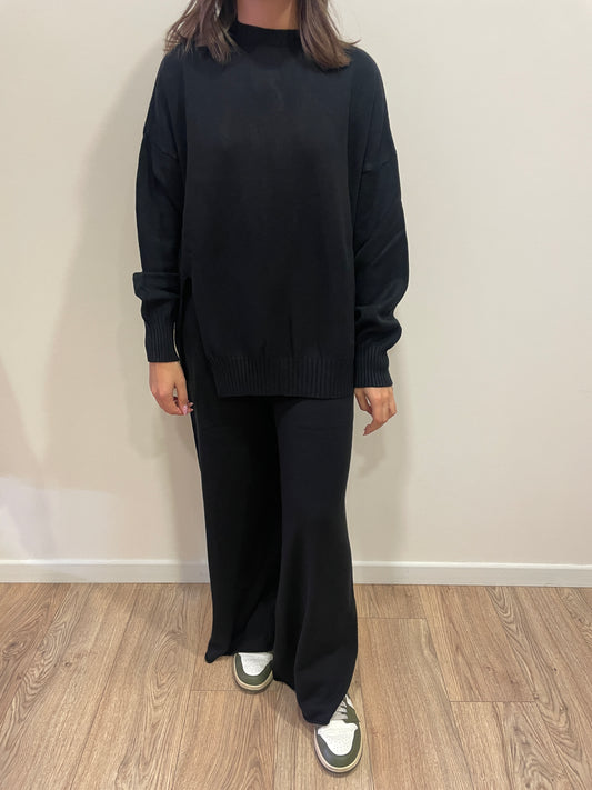 SUSY MIX - Maglia a girocollo con spacco laterale color nero