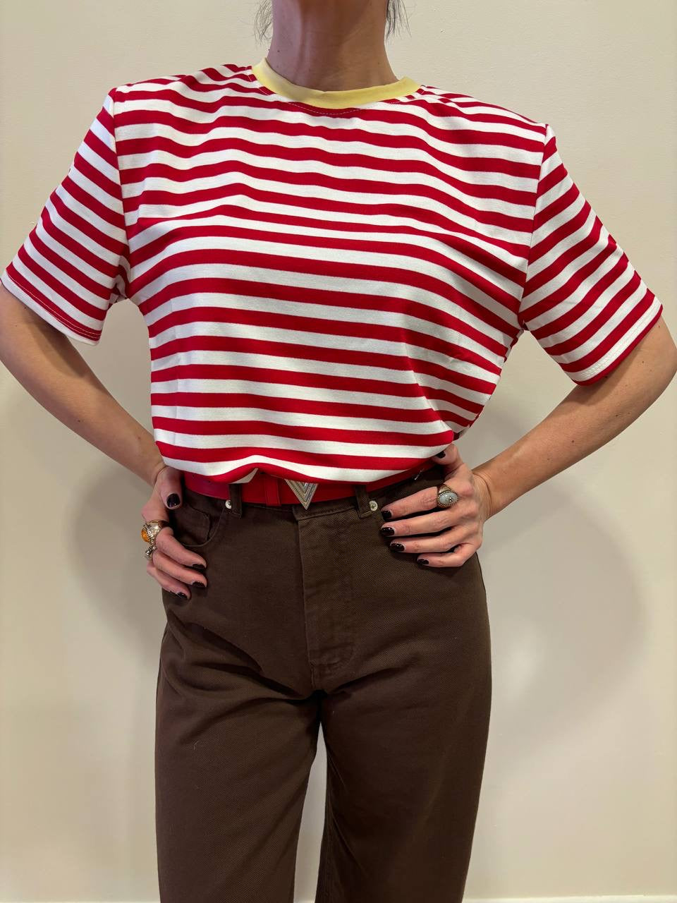 HAVEONE - T-shirt a righe con girocollo a contrasto giallo