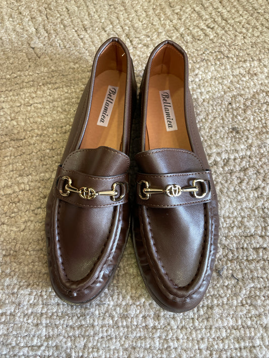 Mocassino in ecopelle marrone con fibbia