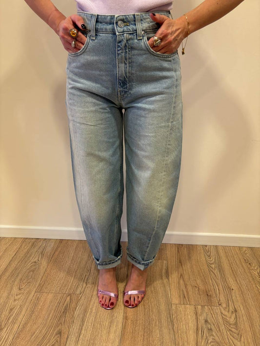 VICOLO - Jeans Chiara in denim chiaro barrel fit a vita alta