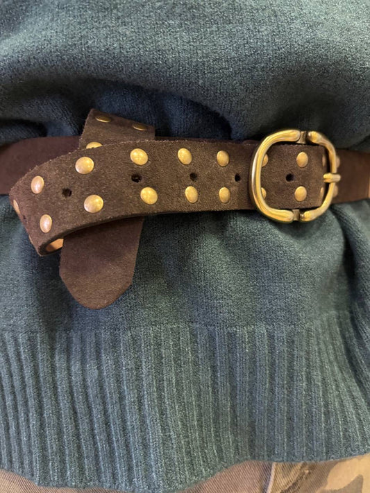 SOUVENIR - Cintura in suede cioccolato con borchie oro