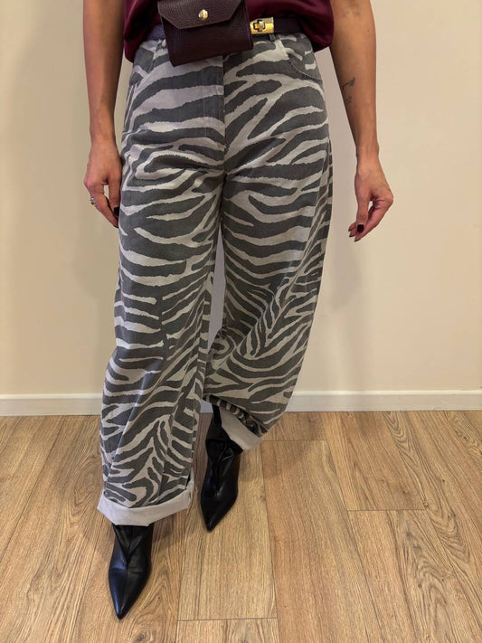 SUSY MIX - Pantalone barrel fit zebrato