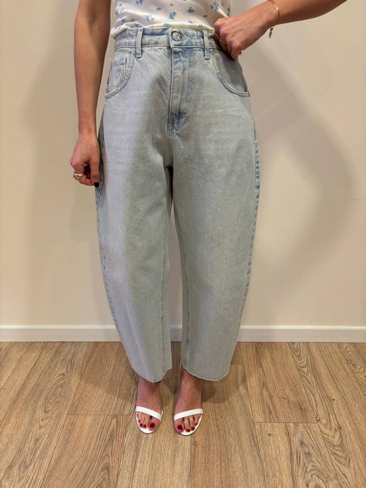 HAVEONE - Jeans Aria in denim chiaro barrel fit a vita media