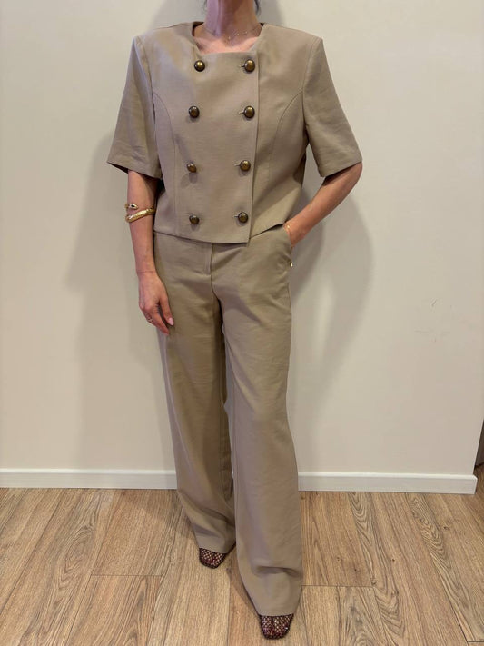 HAVEONE - Giacca a mezza manica beige a doppiopetto con bottoni bronzo