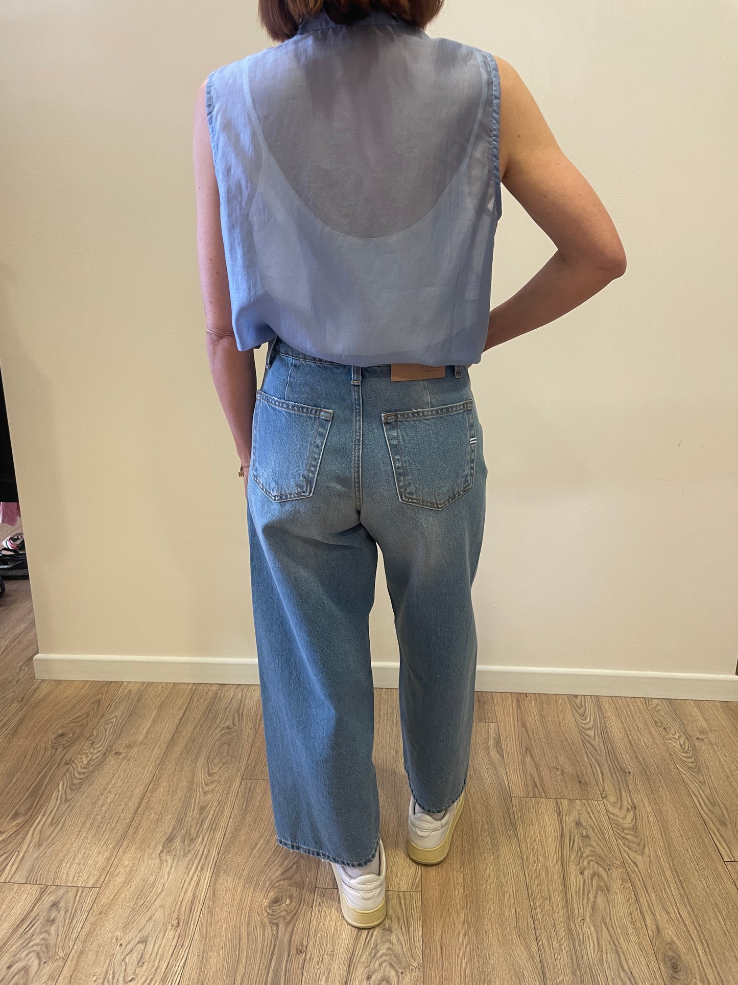 VICOLO - Jeans Sveva in denim baggy fit cropped con cuciture