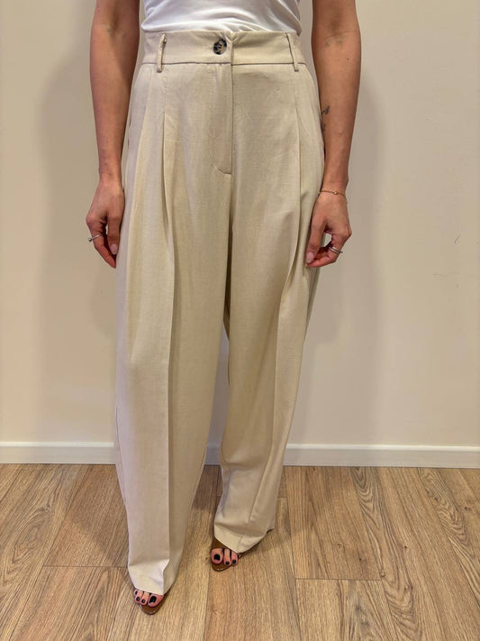 VICOLO - Pantalone beige a palazzo con pinces in viscosa e lino
