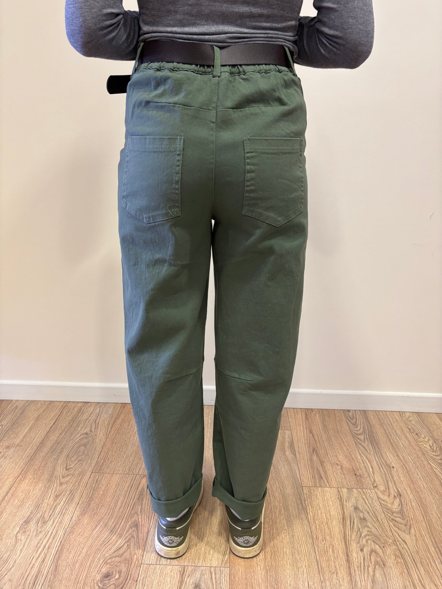 KONTATTO - Pantalone Barrel fit in cotone color khaki