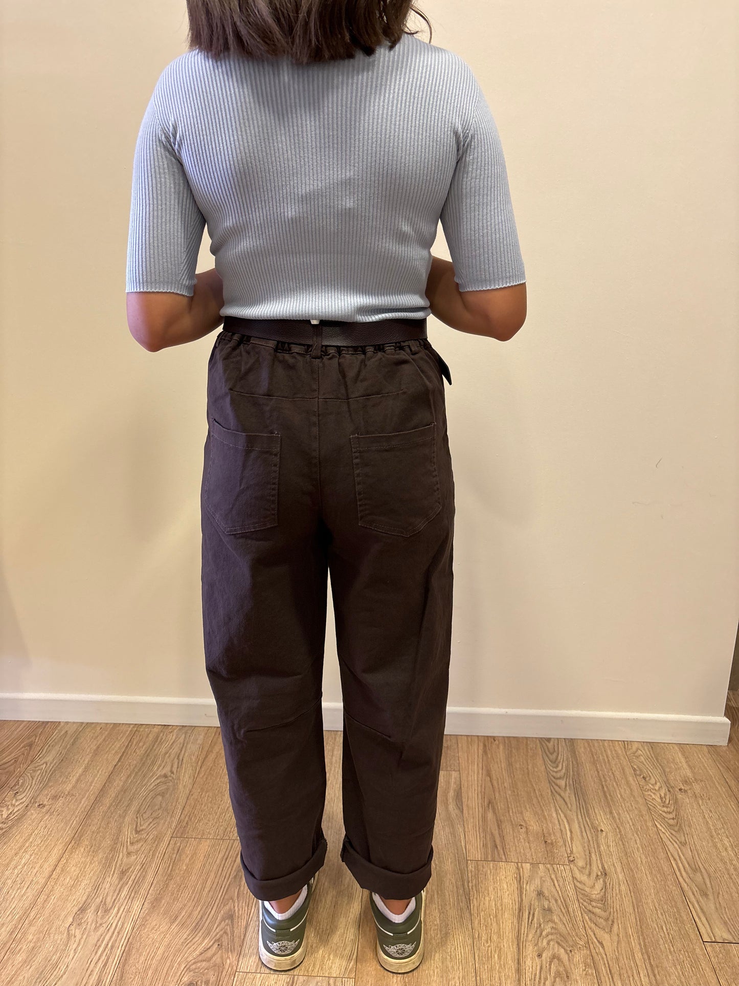 KONTATTO - Pantalone Barrel fit in cotone color moka