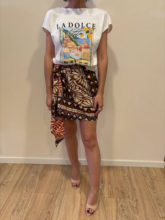 SOUVENIR - T-shirt con stampa "la dolce vita" e scollo a V sul retro