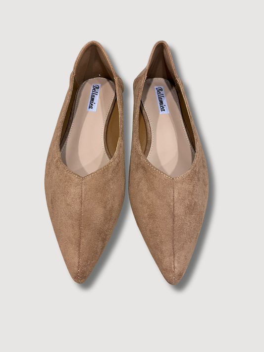 Ballerina in ecocamoscio a punta - cammello