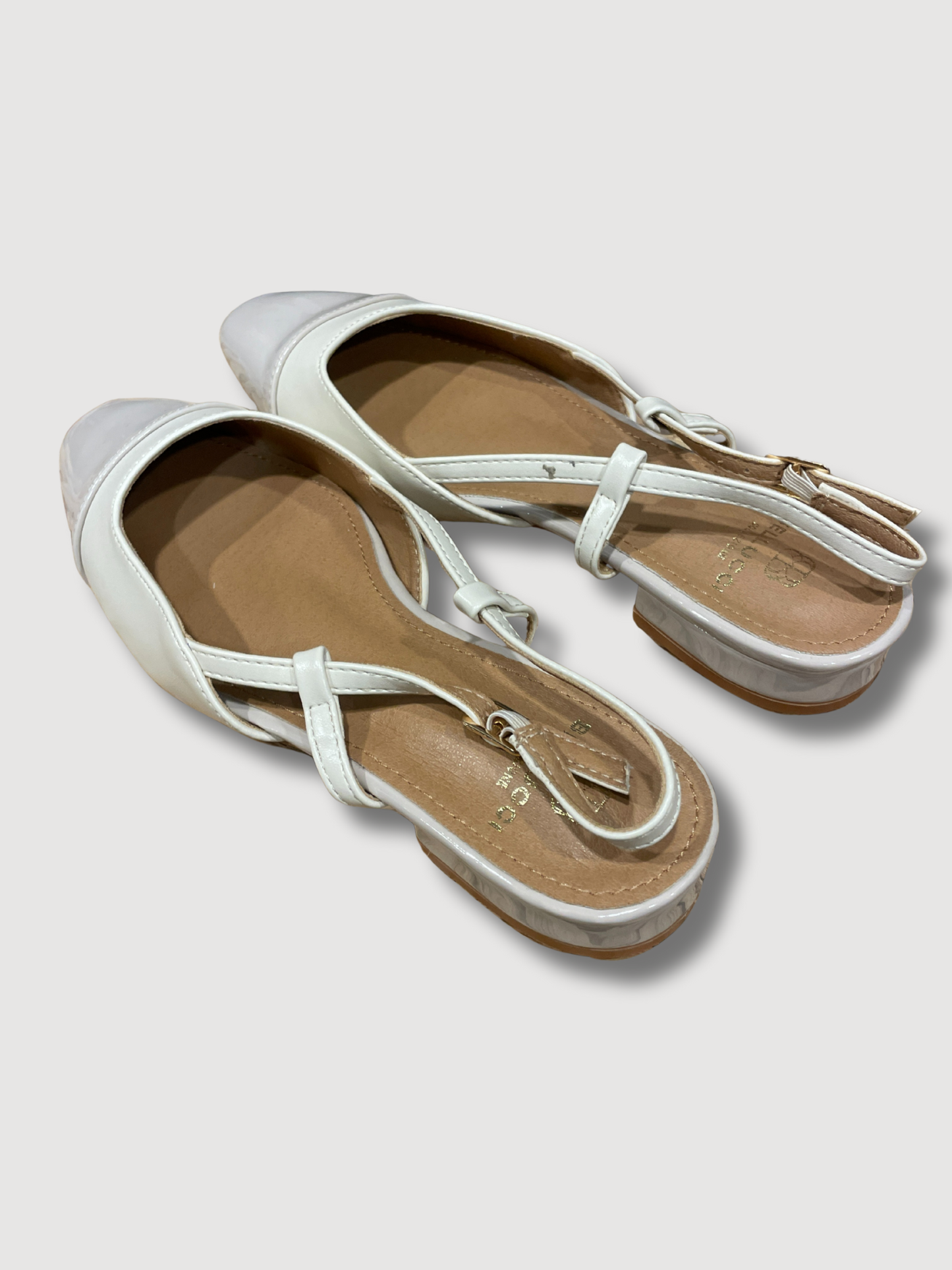 Chanel con punta squadrata bicolor - beige e burro