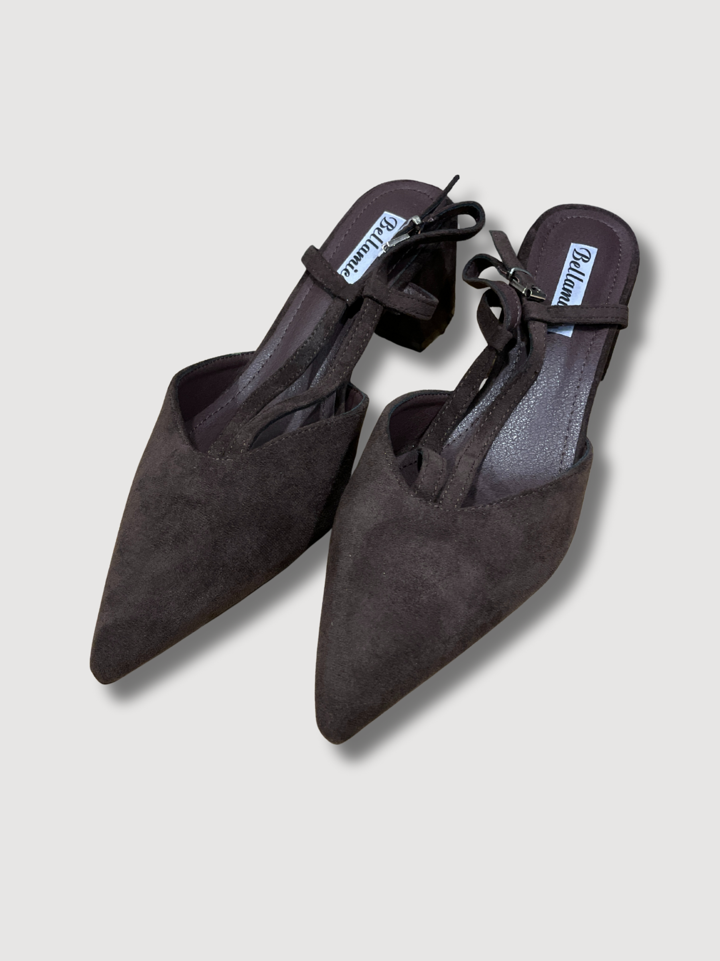 Scarpa in ecocamoscio a punta con tacco quadro - moro