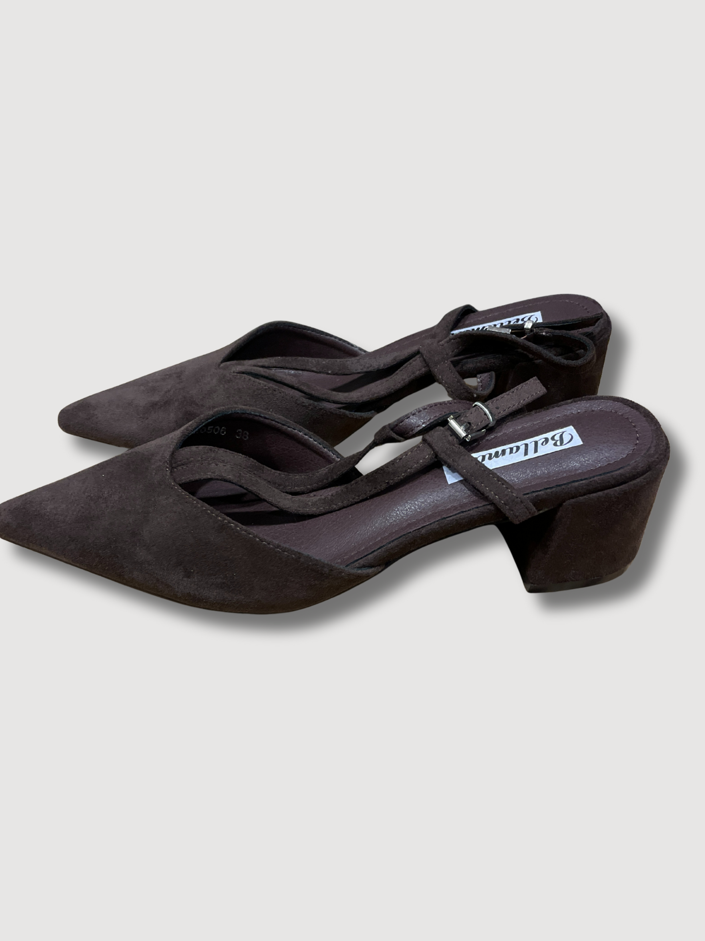 Scarpa in ecocamoscio a punta con tacco quadro - moro