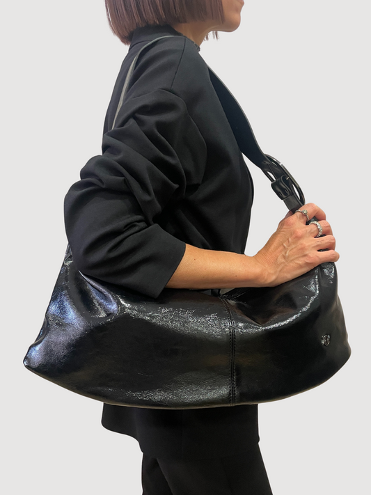 Borsa nera in ecopelle a mezzaluna - più colori