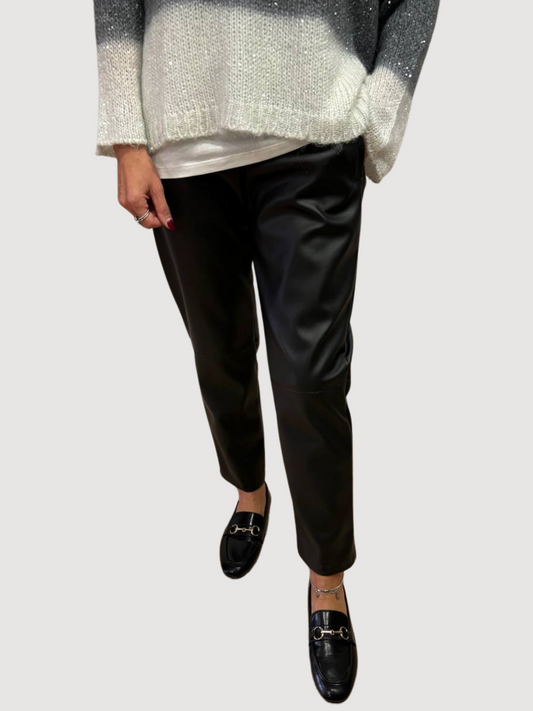 SOUVENIR - Pantalone in ecopelle baggy fit nero con elastico