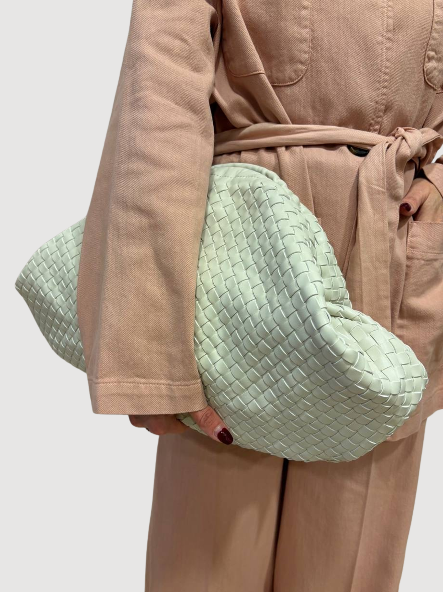 Borsa in ecopelle beige intrecciata con manici