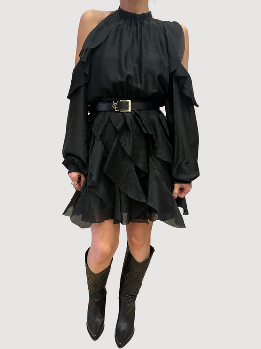 VICOLO - Abito nero con effetto cut out e balze