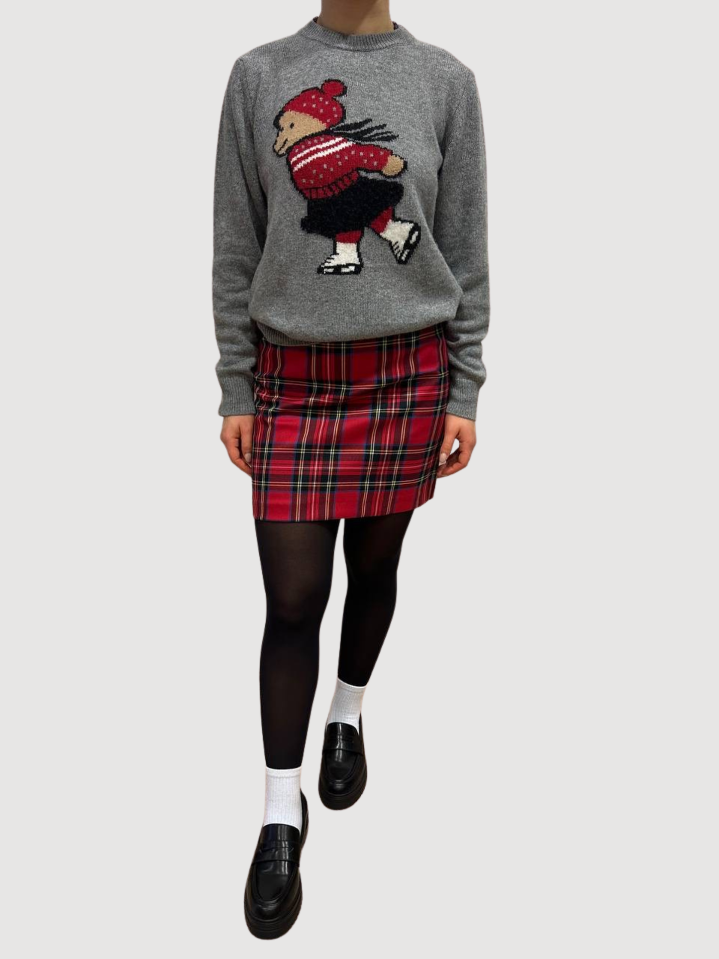 VICOLO - Maglioncino grigio a girocollo con "orsetto pattinatore".