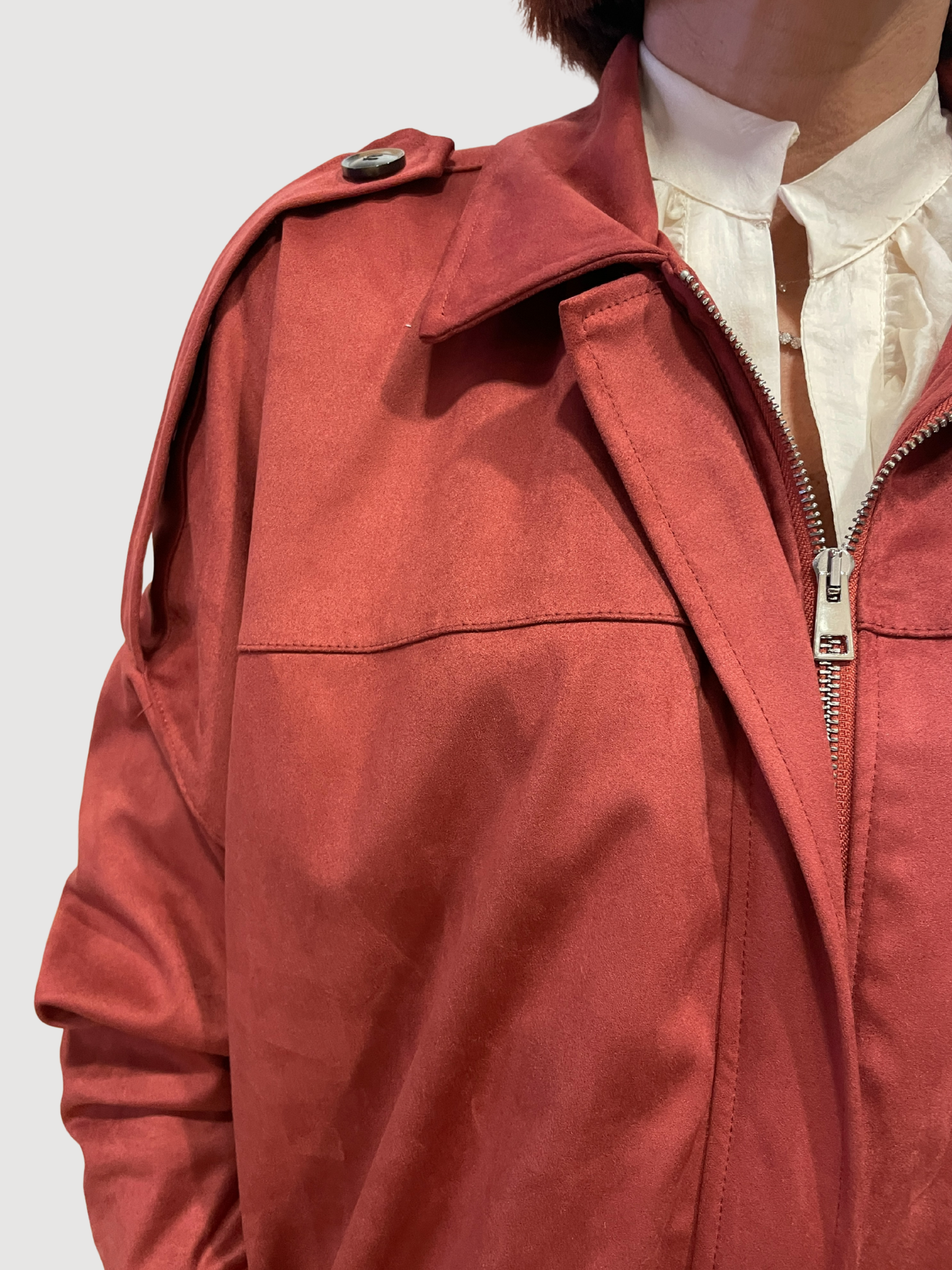 SAIPH - Bomber color coccio in eco camoscio con colletto e zip