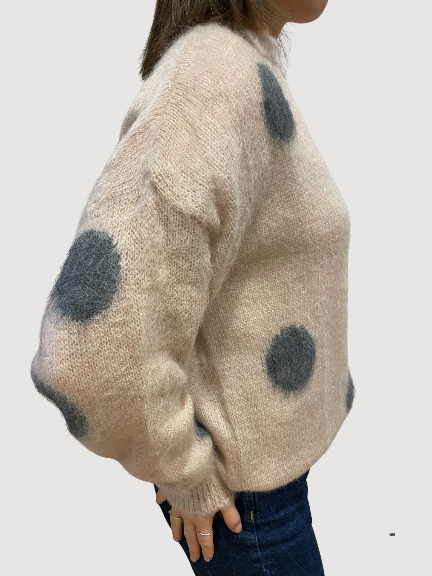 VICOLO - Maglione a girocollo in colore rosa con pois in grigio.