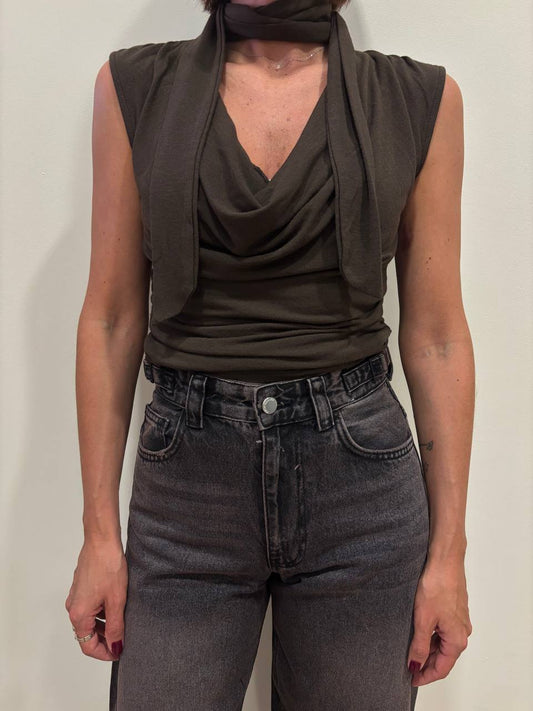 KONTATTO - Maglia con sciarpa in misto viscosa e lana color moka