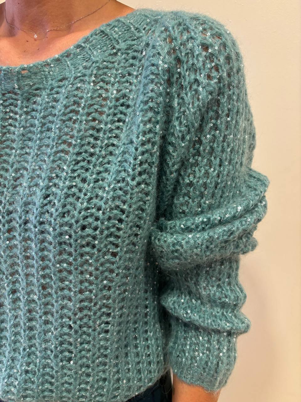 KAOS - Maglioncino a girocollo in misto lana e mohair traforato con paillettes color tiffany - più colori