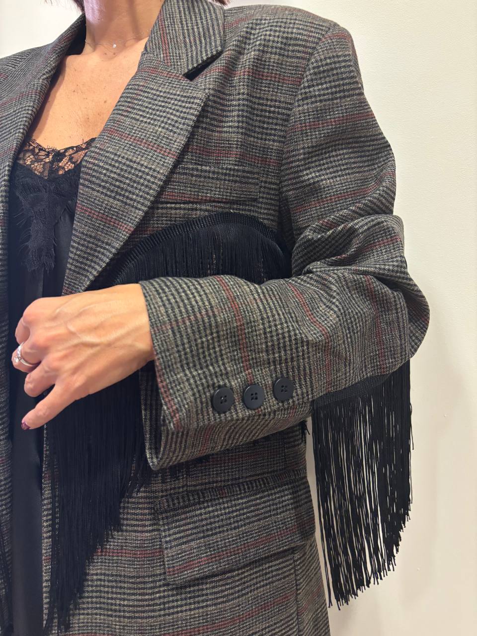 LUMINA - Blazer in tartan con frange nere color ruggine