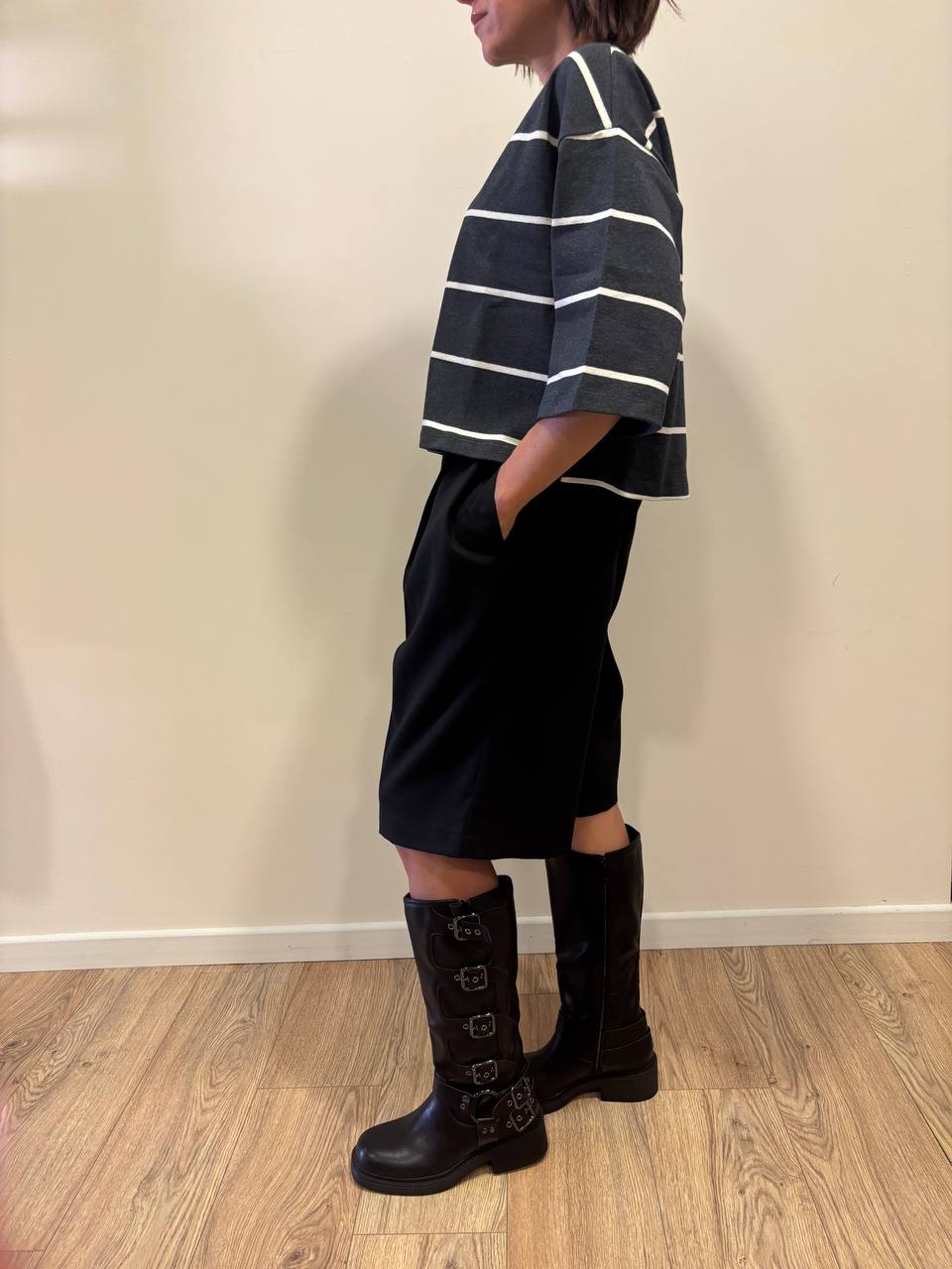 SUSY MIX - T-shirt a scatolina a mezza manica in misto cotone a righe color grigio