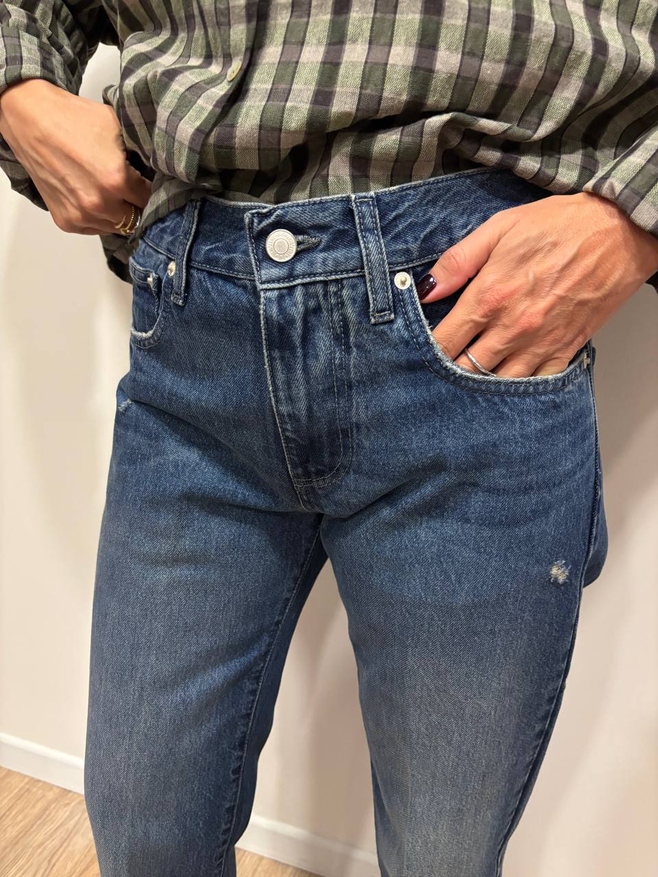 VICOLO - Jeans Zeke dritto a vita media color denim