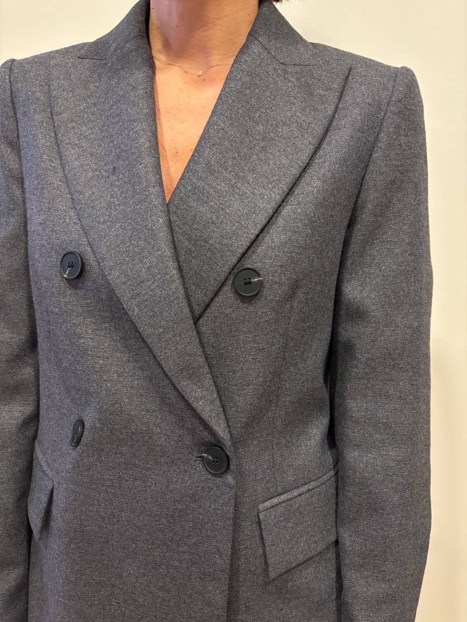SOUVENIR - Completo giaccia doppiopetto e pantalone a palazzo in punto Milano color grigio