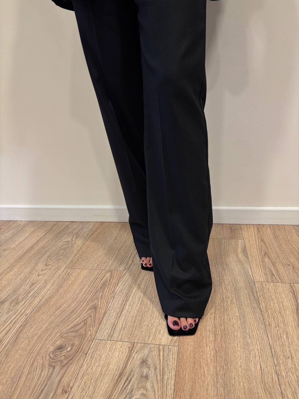 SOUVENIR - Completo giaccia doppiopetto e pantalone a palazzo in punto Milano color nero