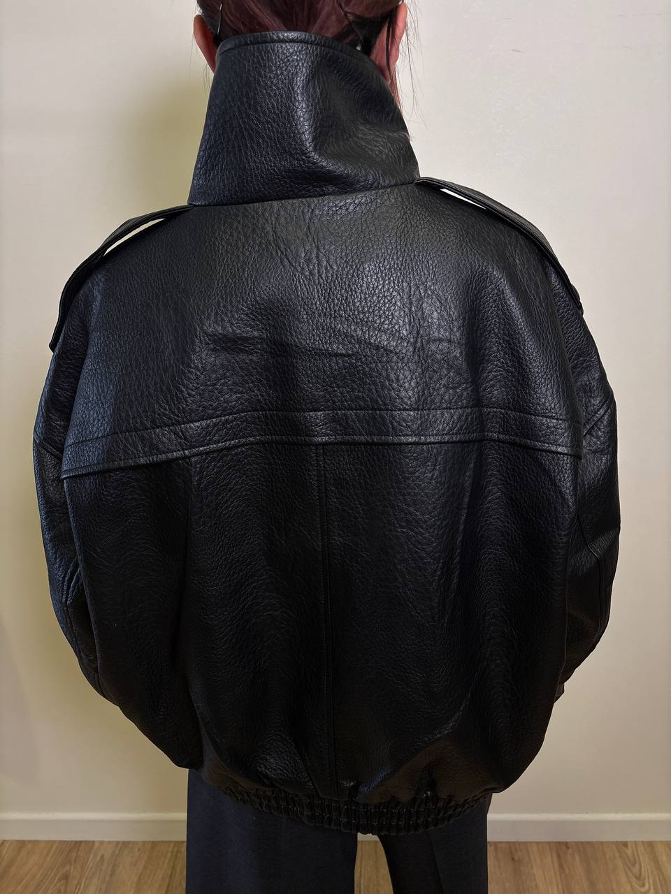 LUMINA - Bomber over in ecopelle martellato con tasche e bottoni color nero
