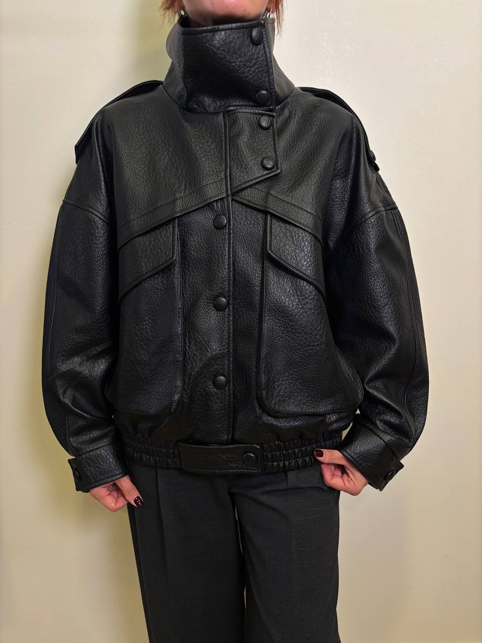 LUMINA - Bomber over in ecopelle martellato con tasche e bottoni color nero