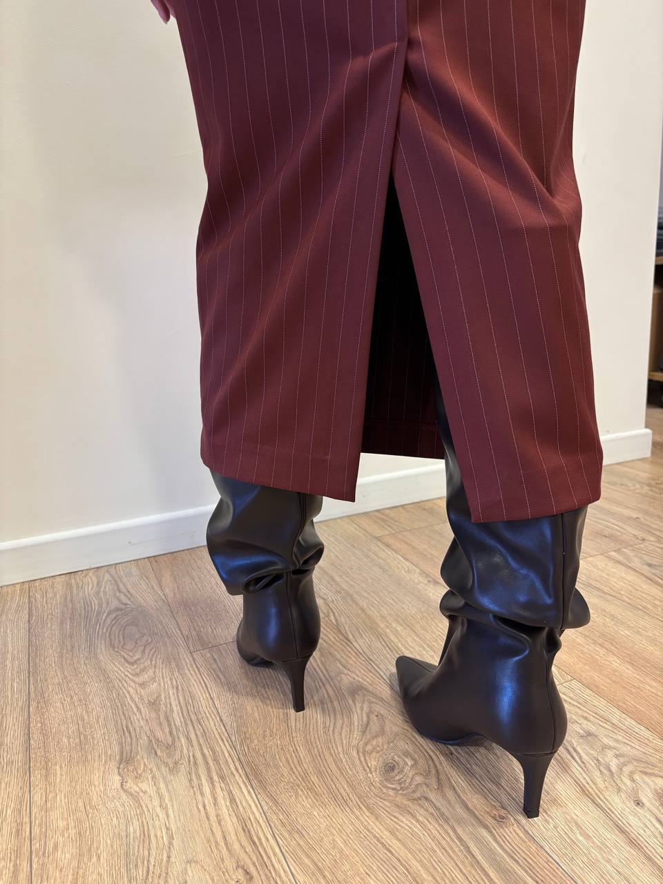 VICOLO - Gonna gessata a tubino con spacco color ruggine